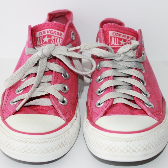 Converse Other - Converse Kids Size 4.5 Pink Lowtop's